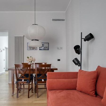 Joivy Lovely Apt, Easy Access To Centre Apartamento Milão Exterior foto