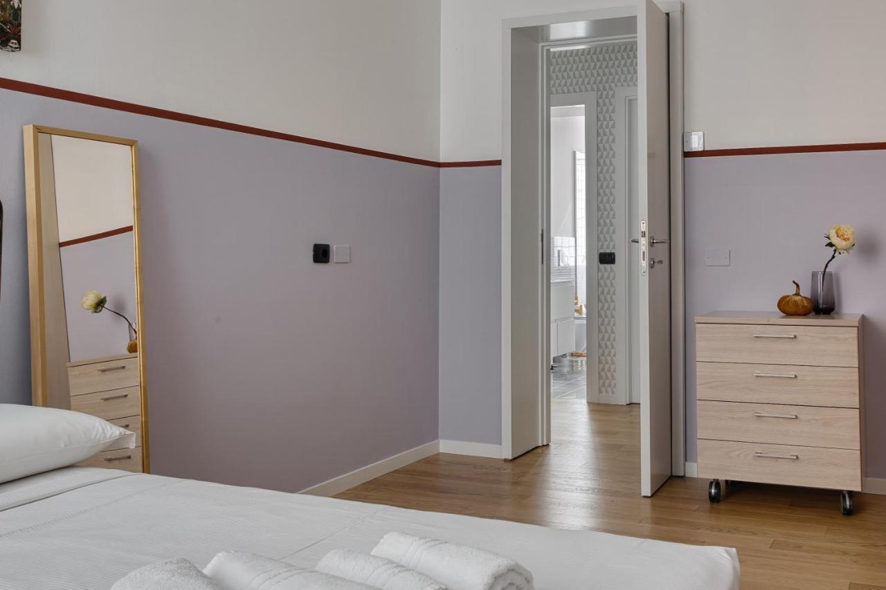 Joivy Lovely Apt, Easy Access To Centre Apartamento Milão Exterior foto