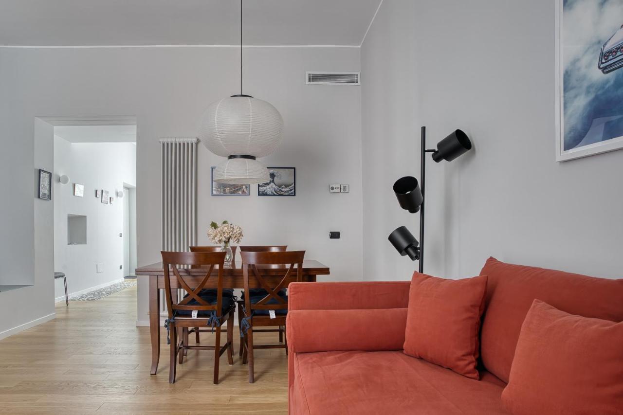 Joivy Lovely Apt, Easy Access To Centre Apartamento Milão Exterior foto
